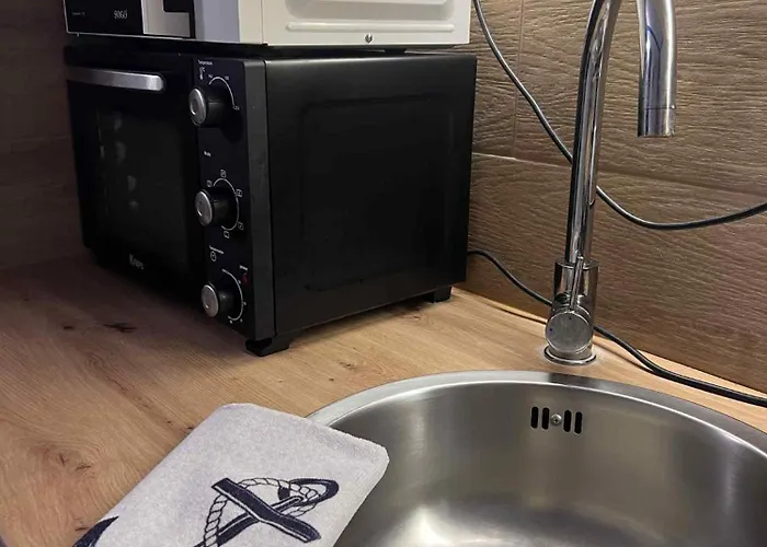 Halaszfalu Park Apartmán *